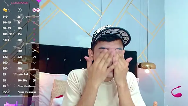 Snapshot of Oliver_king_sex chatting on 02-27-25, 05:26 Oliver king sex online show from 02-27-25, 05:26