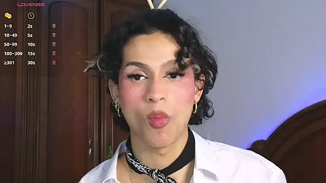 Snapshot of Abby_bella09 chatting on 02-20-25, 02:35 Abby bella09 online show from 02-20-25, 02:35