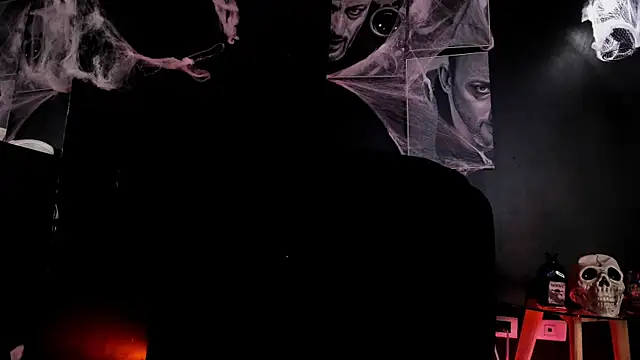 Agnes jones  online show from 10-11-25, 01:05