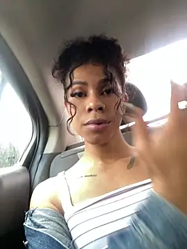 Snapshot of bloom444 chatting on 11-08-25, 07:56 bloom444 online show from 11-08-25, 07:56