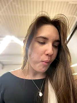 Holly Molii online show from 12-05-24, 08:11