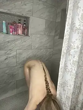 foxy ana13 online show from 02-17-25, 06:04