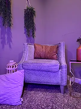 Naughty pussy2cum online show from 09-10-25, 04:23