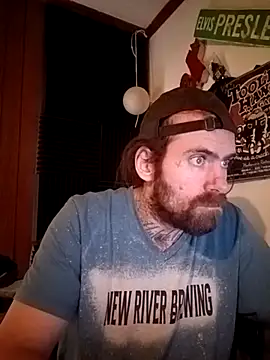 RobStrokes215 online show from 12-23-24, 04:06