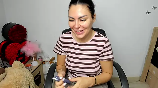 kilenyapatrice online show from 04-25-26, 10:51