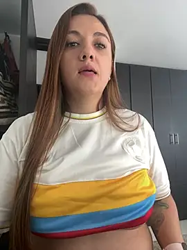 Snapshot of Shianrose chatting on 03-20-25, 05:15 Shianrose online show from 03-20-25, 05:15