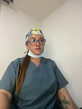 Snapshot of Shianrose chatting on 02-19-26, 02:07 Shianrose online show from 02-19-26, 02:07