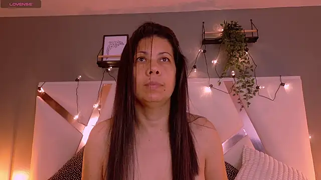 JaylaScott   online show from 09-26-25, 11:47