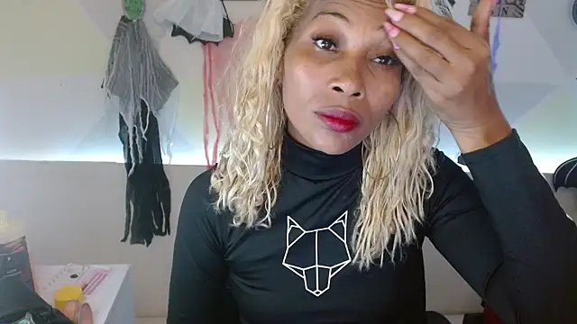 NatashaDormat online show from 10-28-25, 02:09