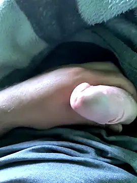 Snapshot of paudeliciosoo chatting on 10-13-25, 07:03 paudeliciosoo online show from 10-13-25, 07:03