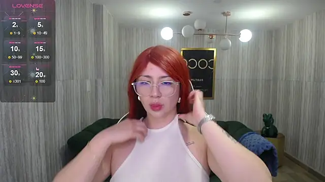 Snapshot of Rachel_t_ chatting on 12-01-24, 04:29 Rachel t  online show from 12-01-24, 04:29