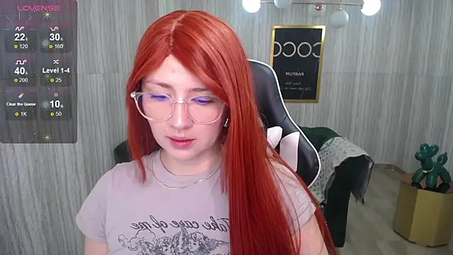 Snapshot of Rachel_t_ chatting on 12-05-24, 10:55 Rachel t  online show from 12-05-24, 10:55