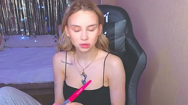 doll barbieee online show from 01-09-25, 10:31