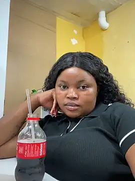 Curveysinaa online show from 02-12-25, 11:07