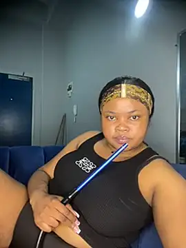 Curveysinaa online show from 03-22-25, 05:52