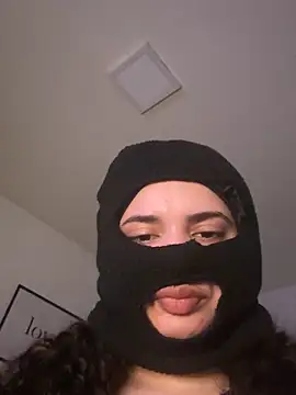 Snapshot of Nellsangels chatting on 01-16-25, 01:14 Nellsangels online show from 01-16-25, 01:14