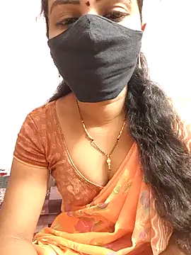 Snapshot of tina_rosy chatting on 12-13-24, 06:31 tina rosy online show from 12-13-24, 06:31