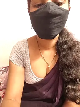 Snapshot of tina_rosy chatting on 12-21-24, 05:40 tina rosy online show from 12-21-24, 05:40