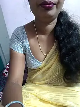 Snapshot of tina_rosy chatting on 01-16-25, 05:01 tina rosy online show from 01-16-25, 05:01