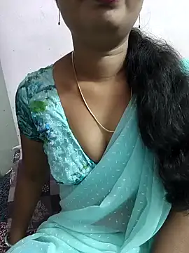 Snapshot of tina_rosy chatting on 01-21-25, 04:37 tina rosy online show from 01-21-25, 04:37