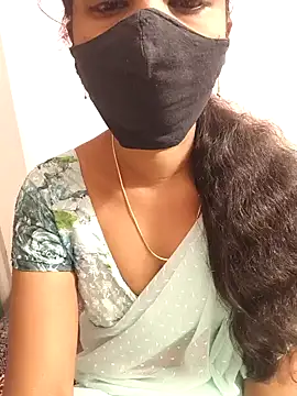 Snapshot of tina_rosy chatting on 01-21-25, 07:39 tina rosy online show from 01-21-25, 07:39