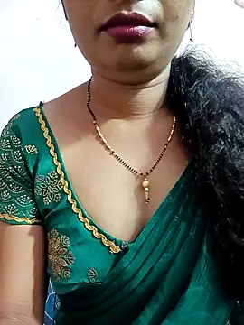 Snapshot of tina_rosy chatting on 02-12-25, 05:48 tina rosy online show from 02-12-25, 05:48