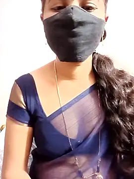 Snapshot of tina_rosy chatting on 02-15-25, 05:07 tina rosy online show from 02-15-25, 05:07