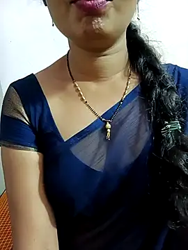 Snapshot of tina_rosy chatting on 02-27-25, 09:36 tina rosy online show from 02-27-25, 09:36