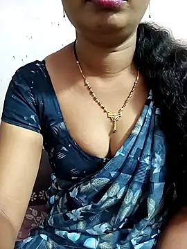 Snapshot of tina_rosy chatting on 03-04-25, 06:18 tina rosy online show from 03-04-25, 06:18