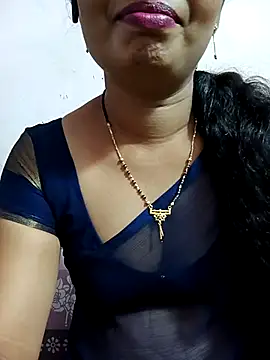 Snapshot of tina_rosy chatting on 03-08-25, 09:29 tina rosy online show from 03-08-25, 09:29