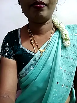 Snapshot of tina_rosy chatting on 03-09-25, 07:15 tina rosy online show from 03-09-25, 07:15