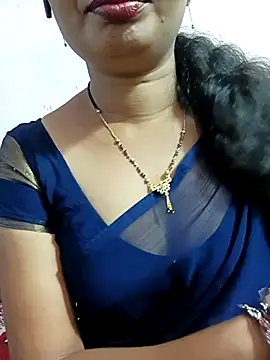 Snapshot of tina_rosy chatting on 03-17-25, 06:11 tina rosy online show from 03-17-25, 06:11