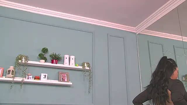 Snapshot of ElyzaIbarra chatting on 03-09-25, 11:03 ElyzaIbarra online show from 03-09-25, 11:03