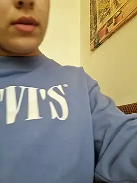 Snapshot of ElyzaIbarra chatting on 03-20-25, 06:19 ElyzaIbarra online show from 03-20-25, 06:19