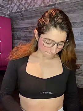 Snapshot of kamel-ayesha chatting on 12-23-24, 12:19 kamel-ayesha online show from 12-23-24, 12:19