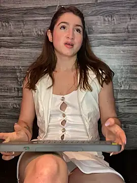 Snapshot of kamel-ayesha chatting on 02-08-25, 02:49 kamel-ayesha online show from 02-08-25, 02:49