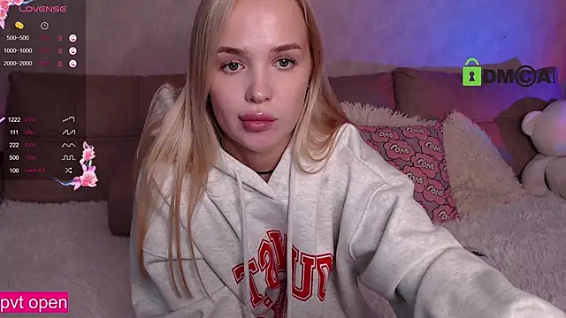 Snapshot of 88_lolli chatting on 12-16-24, 02:27 88 lolli online show from 12-16-24, 02:27