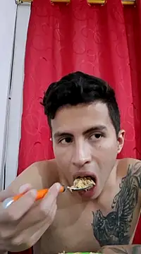 Velk hot online show from 12-02-24, 01:36