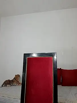 Velk hot online show from 02-27-25, 03:04