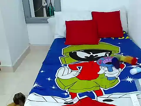 Velk hot online show from 11-21-25, 08:40