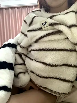 Aimeil online show from 12-14-25, 06:45