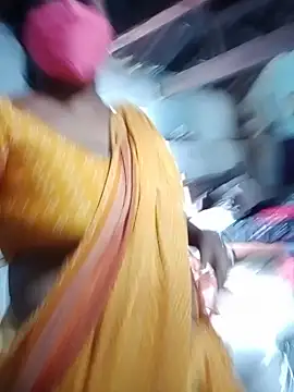 Snapshot of Manju-Telugu chatting on 01-05-25, 09:05 Manju-Telugu online show from 01-05-25, 09:05