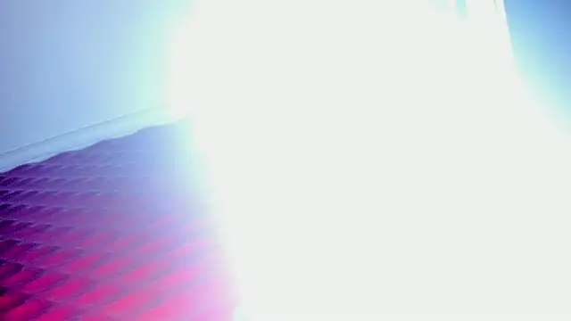 Snapshot of LuciaMoretti_ chatting on 02-22-25, 03:01 LuciaMoretti online show from 02-22-25, 03:01