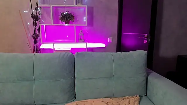 Kira Ke11y online show from 01-09-25, 02:29