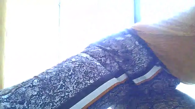 Liloo8923 online show from 12-18-24, 03:55