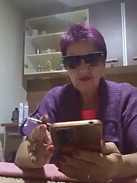 Ely Elenita online show from 09-22-25, 12:23