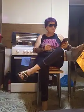 Ely Elenita online show from 11-04-25, 11:48