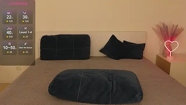 Snapshot of AlisssaRose chatting on 01-08-25, 09:01 AlisssaRose online show from 01-08-25, 09:01