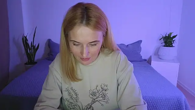 Snapshot of AlisssaRose chatting on 03-21-25, 09:56 AlisssaRose online show from 03-21-25, 09:56