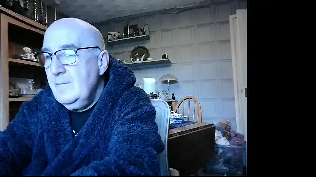 Adamdaddybear online show from 01-07-25, 08:34